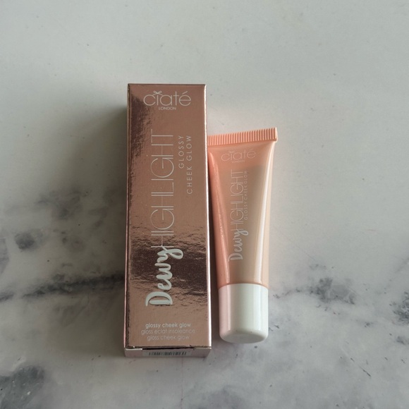 Ciaté London Dewy Highlight Glossy Cheek Glow Vegan Liquid Highlighter - Picture 1 of 3